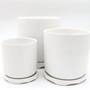 Indoor White Ceramic Pot with attached Saucer 17x17 cm