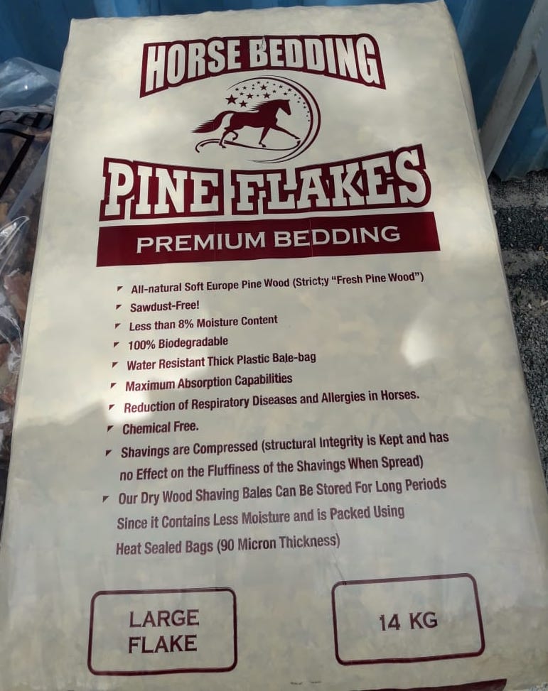 Pine Flakes or Shavings "Horse Bedding" 14KG 10 bag