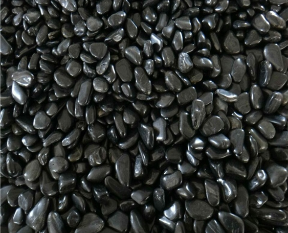 Pebble Black high polish 2.4 cm 20 kg