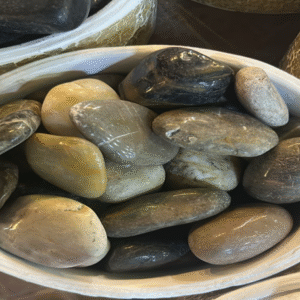 Pebble Mixed Colour High polished 2.4 cm 20kg